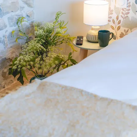 Maison d'hôtes Au Pied Des Cévennes - Domaine Les Terres Aoyama