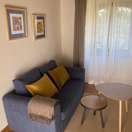 Guest house Les Terres Aoyama Saint Julien Les Rosiers