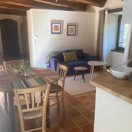 Au Pied Des Cévennes - Domaine Les Terres Aoyama