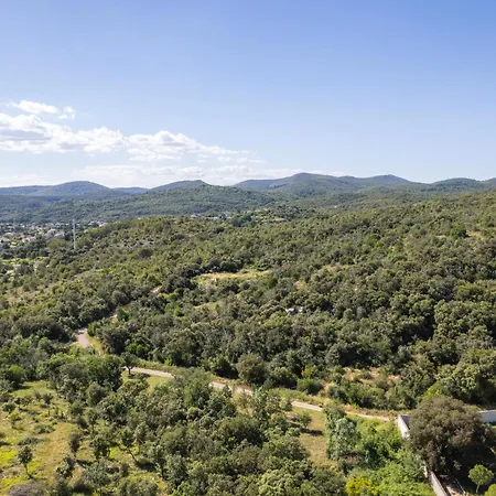 Au Pied Des Cévennes - Domaine Les Terres Aoyama 4*