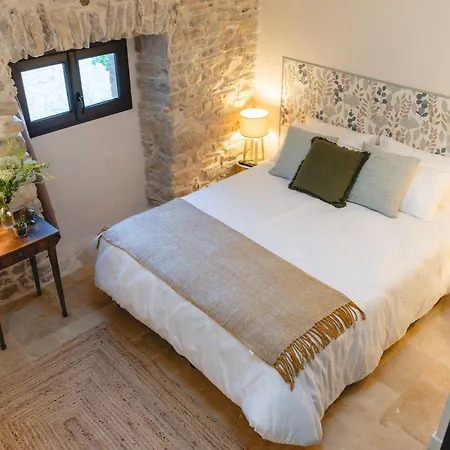 Au Pied Des Cévennes - Domaine Les Terres Aoyama Maison d'hôtes Saint Julien Les Rosiers