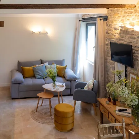 Maison d'hôtes Au Pied Des Cévennes - Domaine Les Terres Aoyama 4*