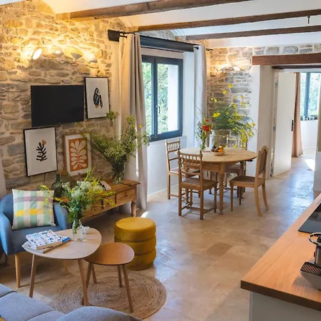 Au Pied Des Cévennes - Domaine Les Terres Aoyama 4* Saint Julien Les Rosiers