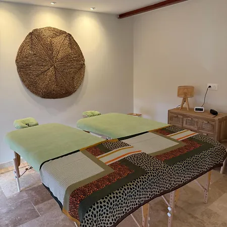 Les Terres Aoyama Guest house *