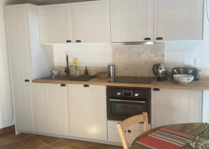 Au Pied Des Cévennes - Domaine Les Terres Aoyama 4*
