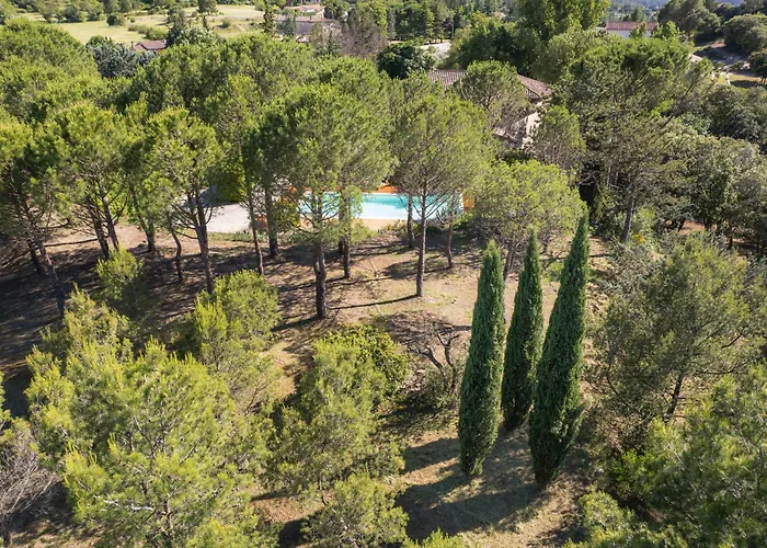 Au Pied Des Cévennes - Domaine Les Terres Aoyama Maison d'hôtes 4*