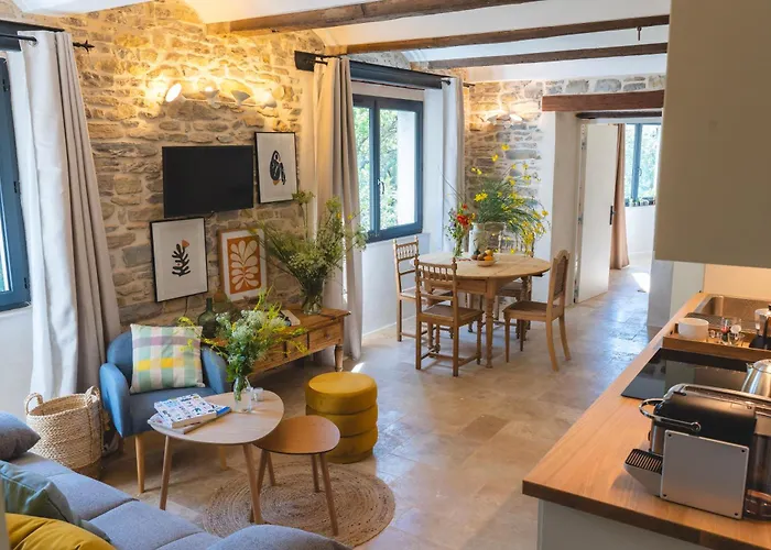 Au Pied Des Cévennes - Domaine Les Terres Aoyama 4* Saint Julien Les Rosiers